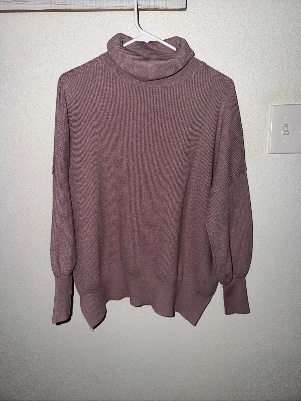 Mauve Turtleneck Pullover Sweater - Relaxed Balloon Sleeve